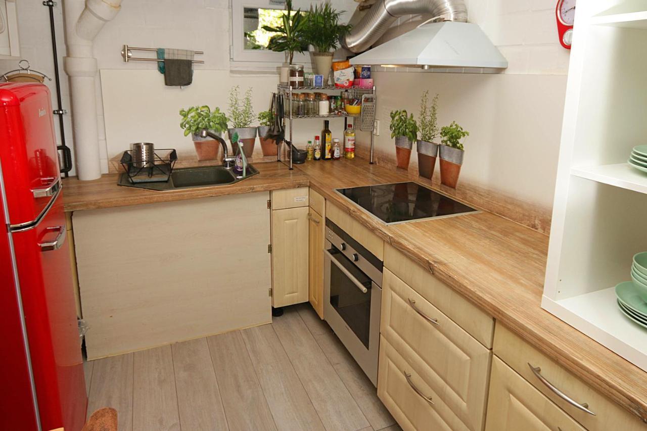 Cozy Souterrain-half-basement-apartment Included 2 Bicycles